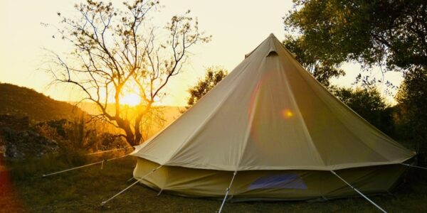 Glamping al Congost de Mont-rebei