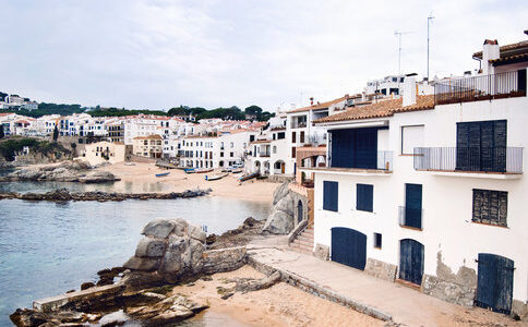 Tour of the Costa Brava and its medieval towns