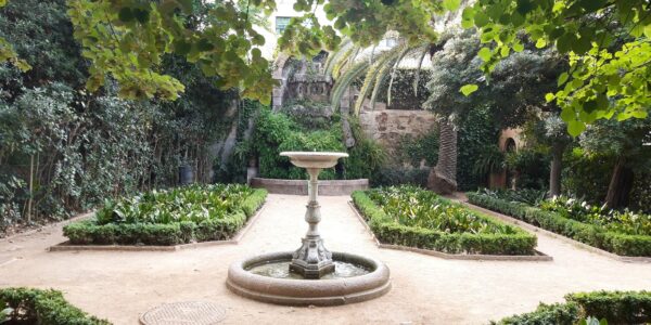 Visita guiada pels jardins de La Tamarita