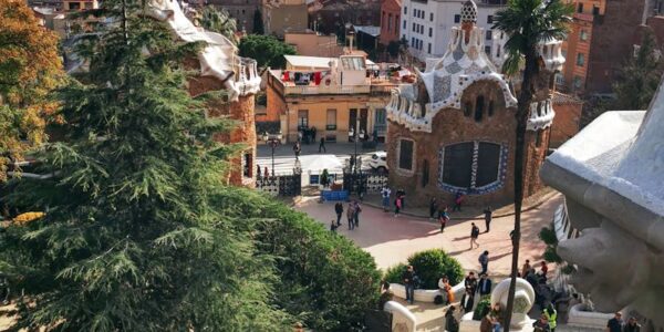 Autobus turistico di Barcellona + giro in catamarano