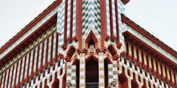 Guided tour of Casa Vicens