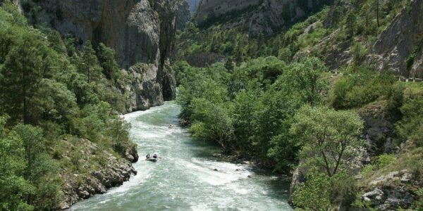 Descente de la rivière Noguera Pallaresa en kayak