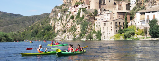 Kajaktour entlang des Flusses Ebro in Richtung Miravet